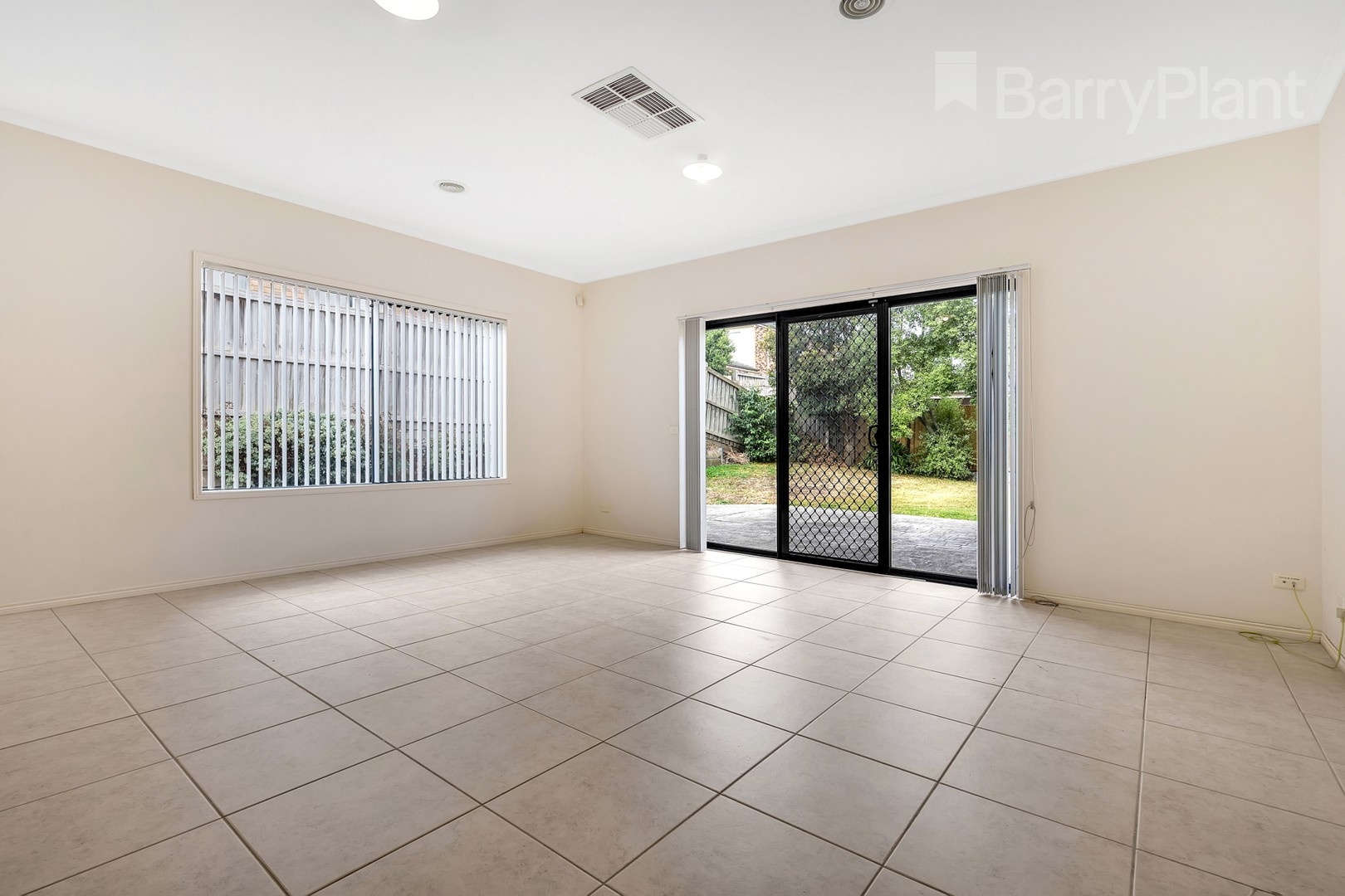 14 Cropton Rise, Craigieburn, VIC 3064, Craigieburn - Thumbnail 5