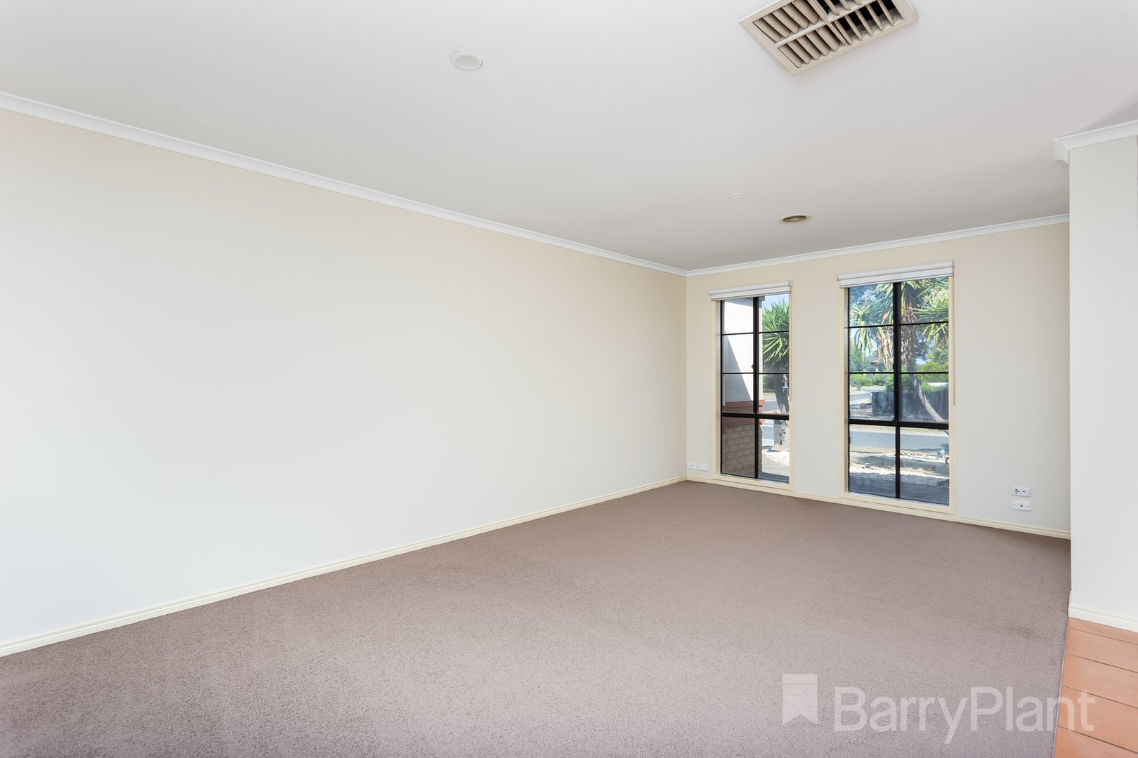 14 Dalmany Avenue, Point Cook, VIC 3030, Point Cook - Thumbnail 4
