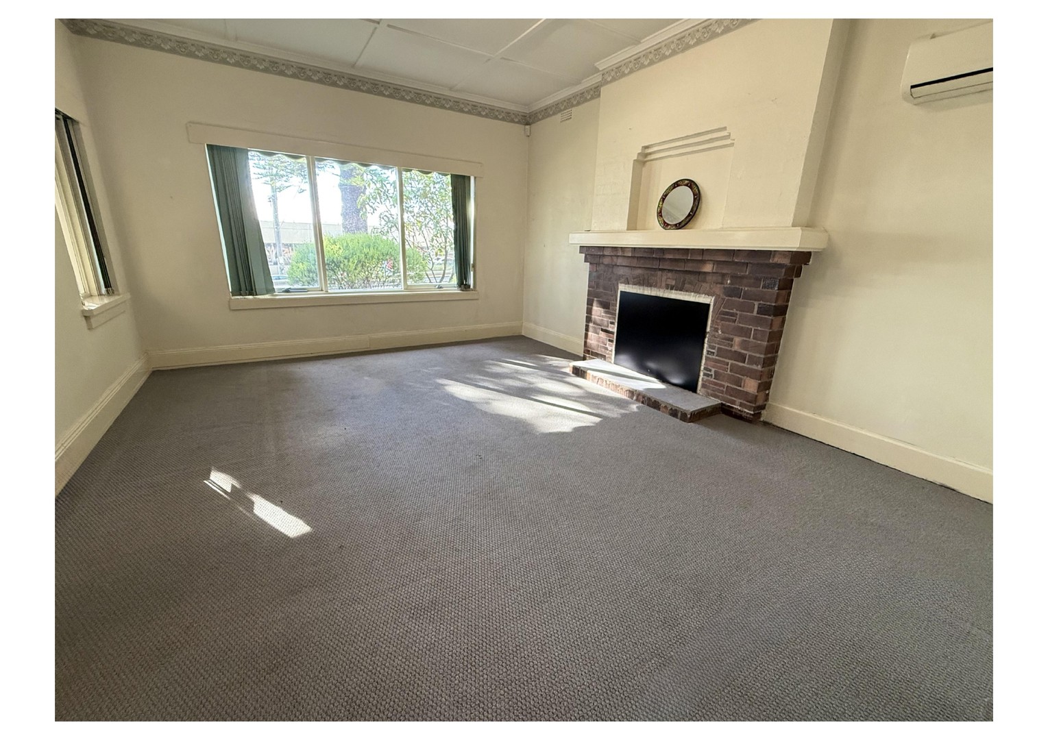 14 Davey Street, Frankston, VIC 3199 - Thumbnail 1 - 17/04/2025