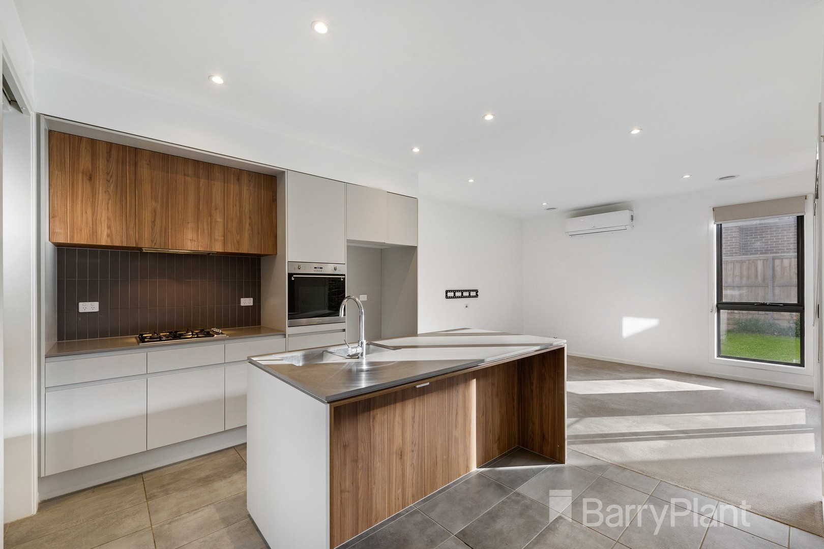 14 Decipher Street, Aintree, VIC 3336, Aintree - Thumbnail 3