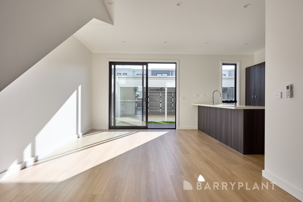 14 Deodar Street, Doveton, VIC 3177 - Thumbnail 2 - 05/08/2025