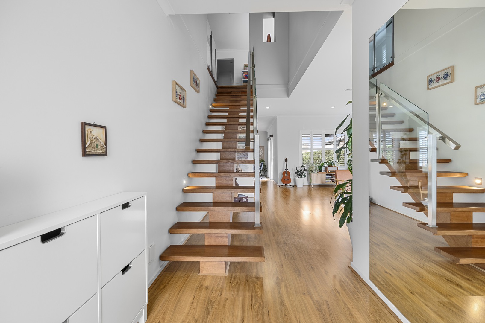 14 Devonport Court, Taylors Hill, VIC 3037 - Thumbnail 2 - 27/10/2025