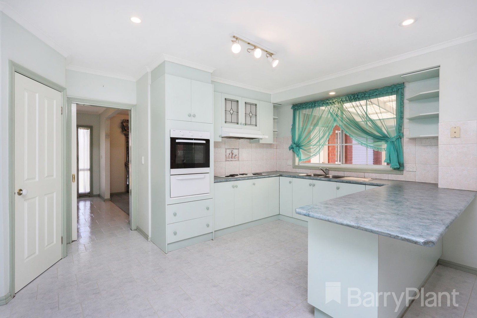 14 Diosma Avenue, Sunshine West, VIC 3020, Sunshine West - Thumbnail 4