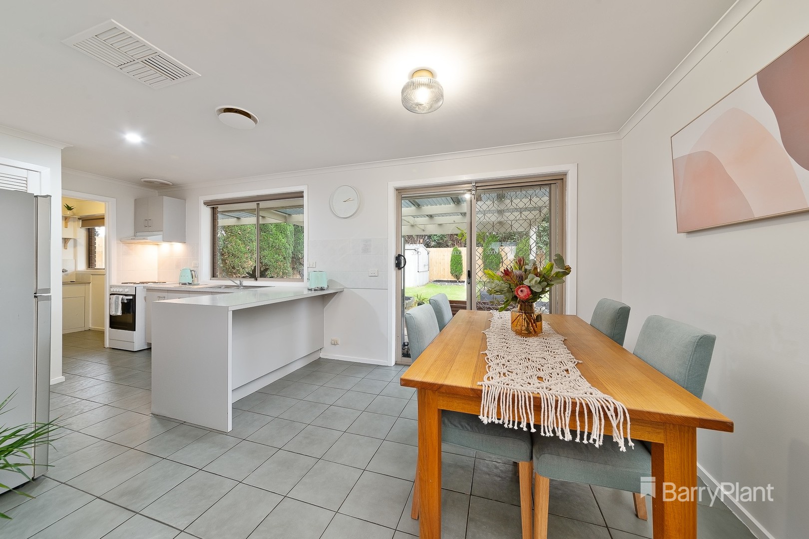 14 Dorrington Court, Mill Park, VIC 3082, Mill Park - Thumbnail 4