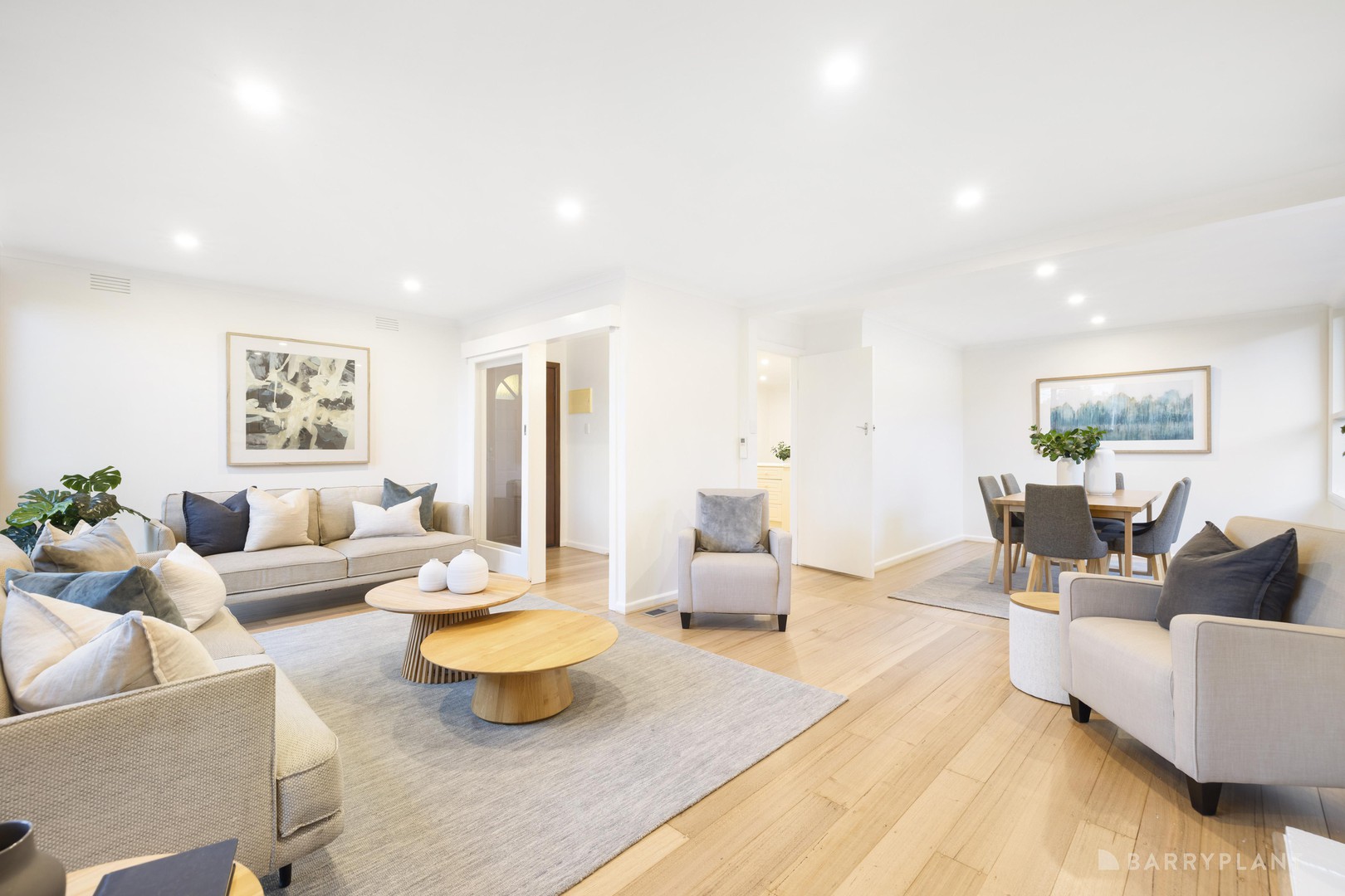 14 Duckett Street, Doncaster East, VIC 3109 - Thumbnail 2 - 15/05/2026