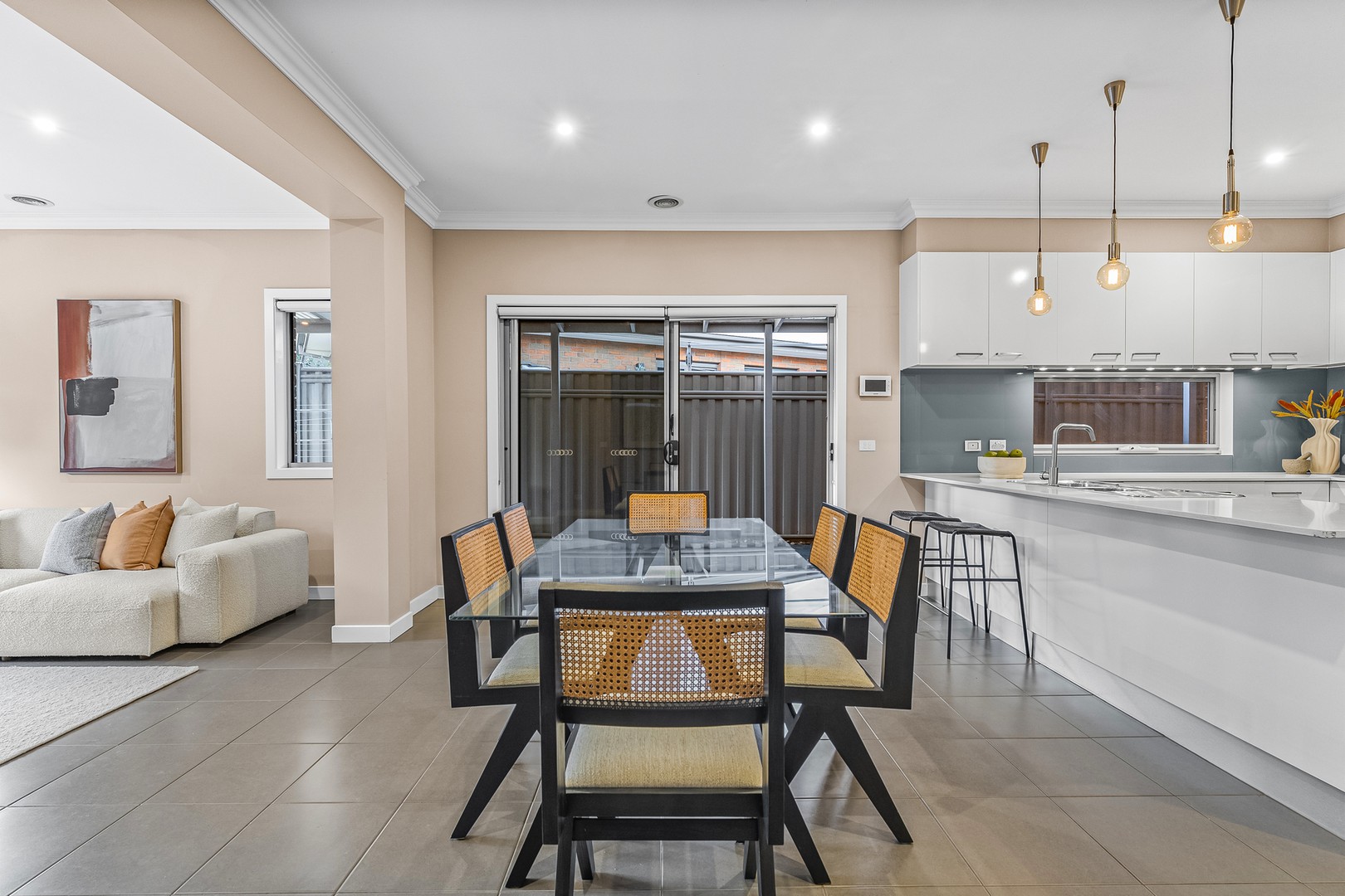 14 Duneira Grove, Caroline Springs, VIC 3023, Caroline Springs - Thumbnail 5