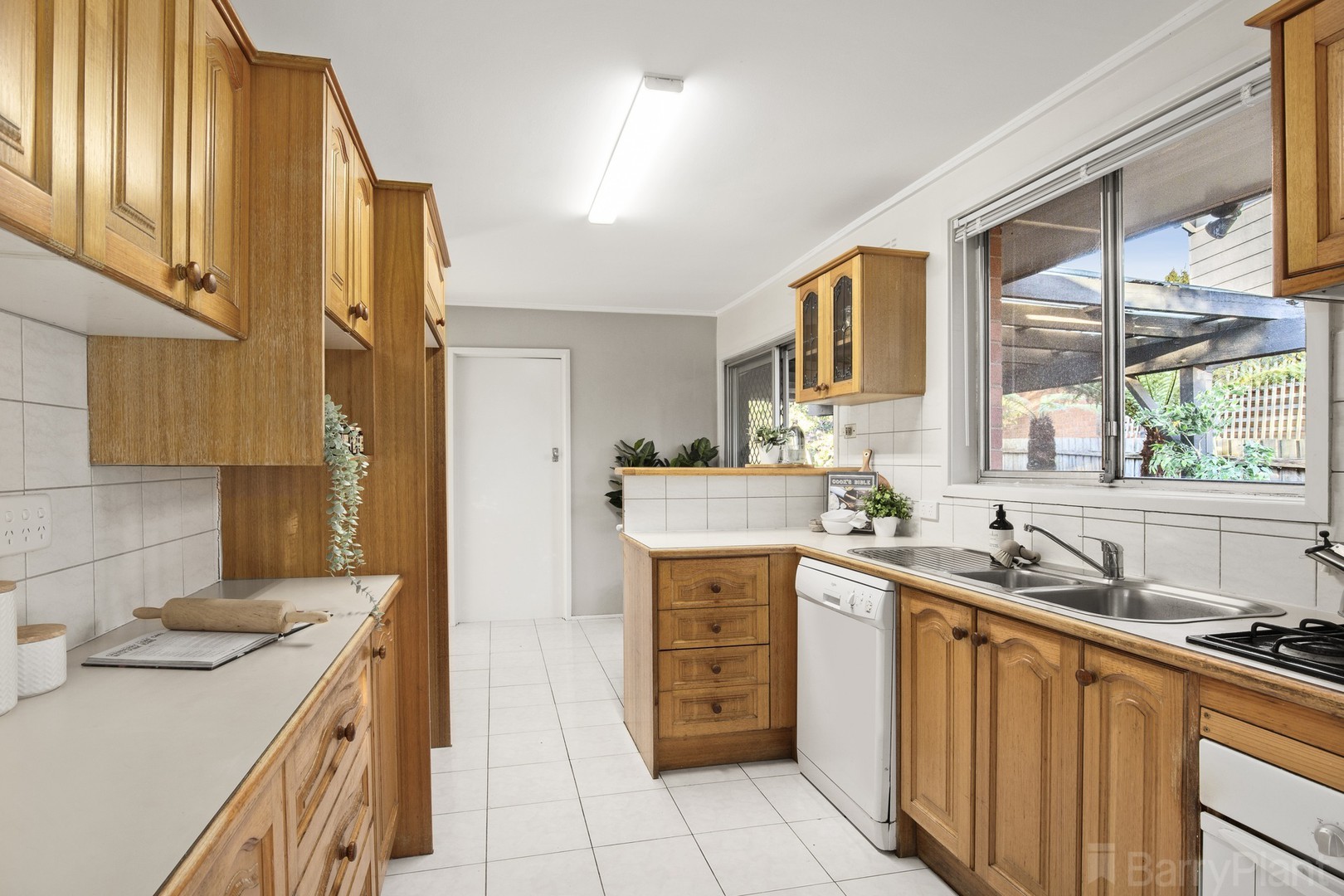 14 Dunlop Avenue, Bayswater North, VIC 3153, Bayswater North - Thumbnail 3