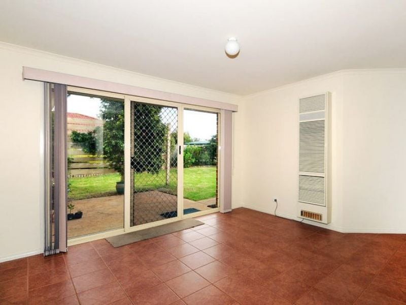 14 Dunstone Dr, Rosebud, VIC 3939, Rosebud - Thumbnail 3
