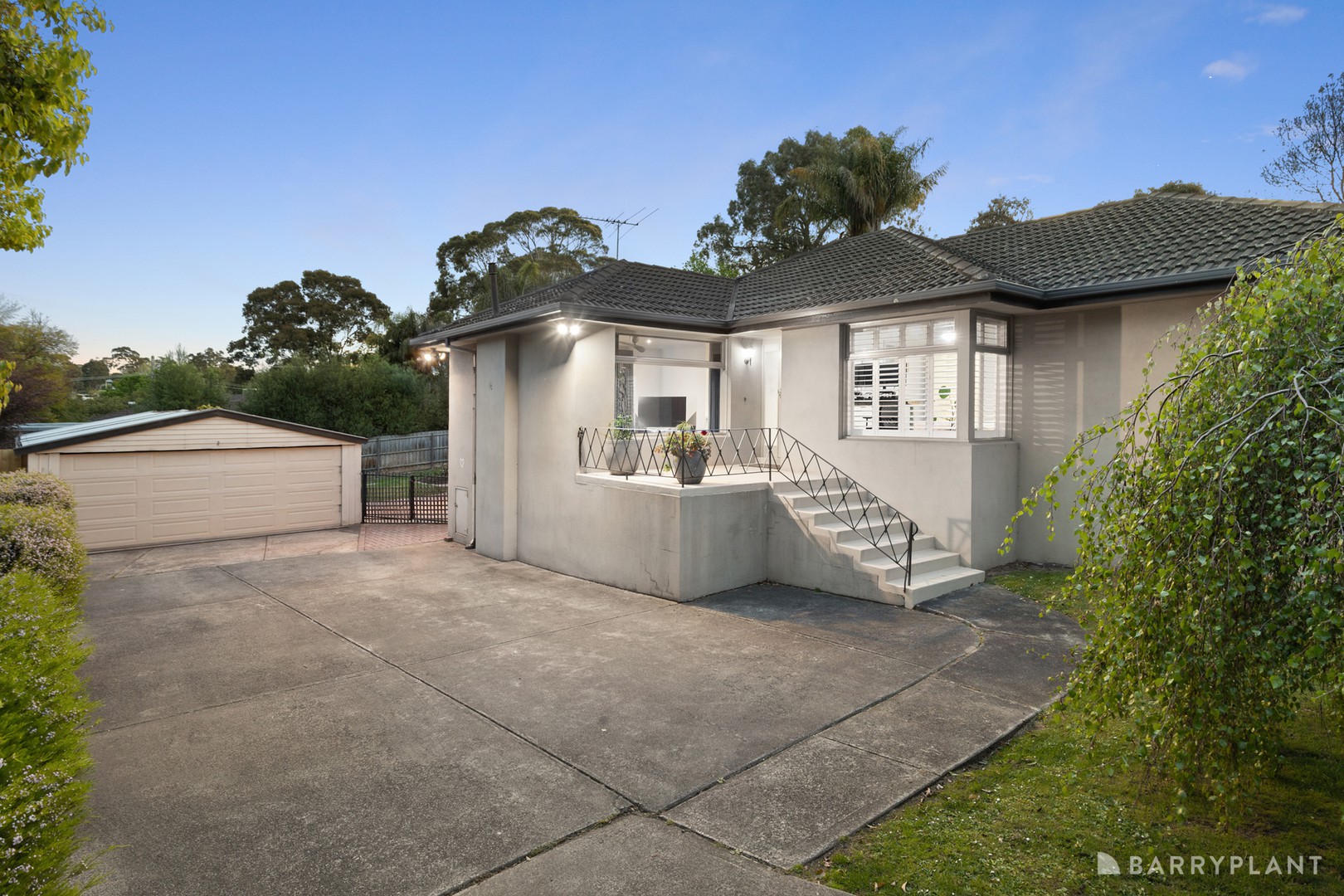 14 Eastfield Road, Croydon South, VIC 3136 - Thumbnail 2 - 01/10/2026