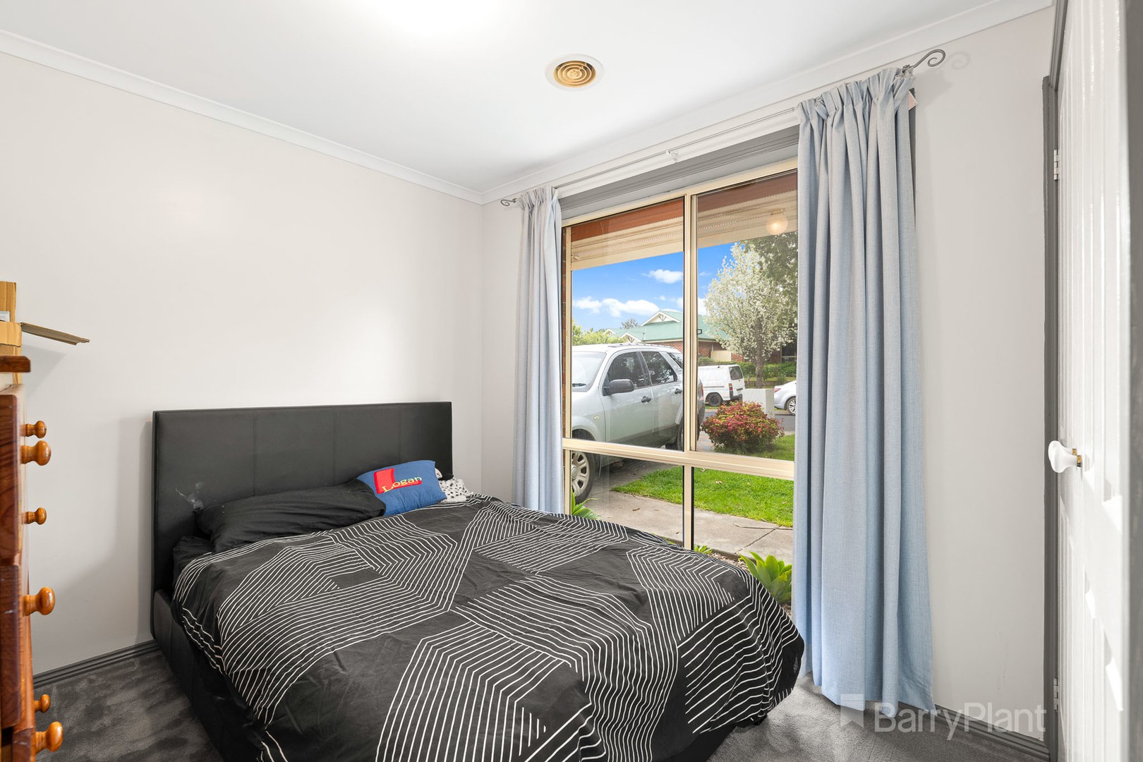 14 Ebony Drive, Pakenham, VIC 3810, Pakenham - Thumbnail 2