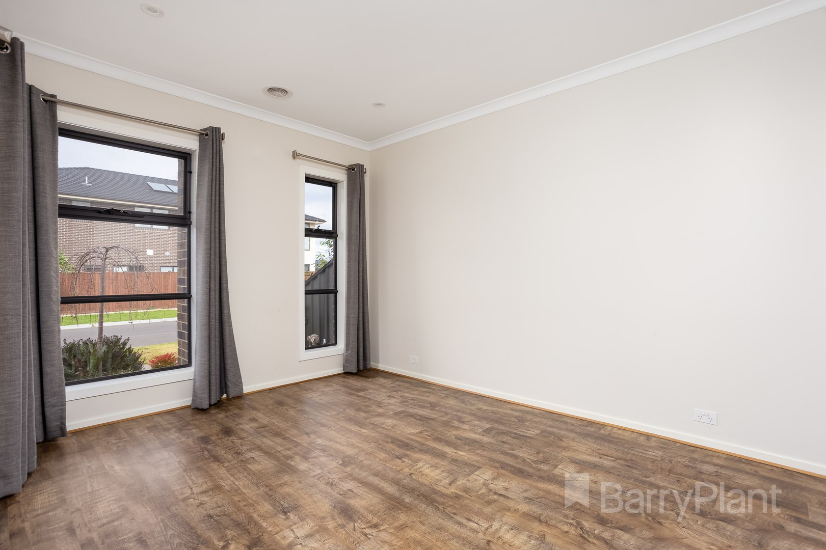 14 Edmonton  Avenue, Truganina, VIC 3029, Truganina - Thumbnail 2