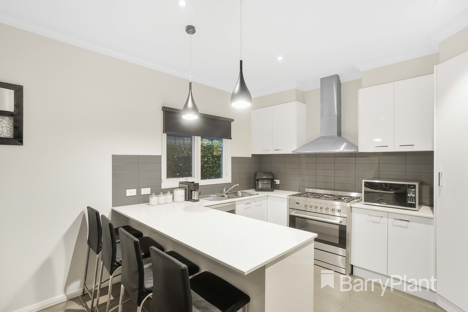 14 Ervin Road, Kilsyth, VIC 3137, Kilsyth - Thumbnail 2
