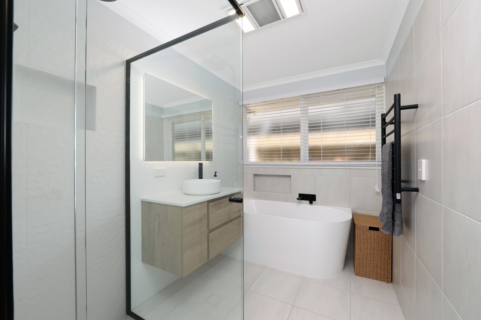 14 Eyre Close, Rowville, VIC 3178, Rowville - Thumbnail 8
