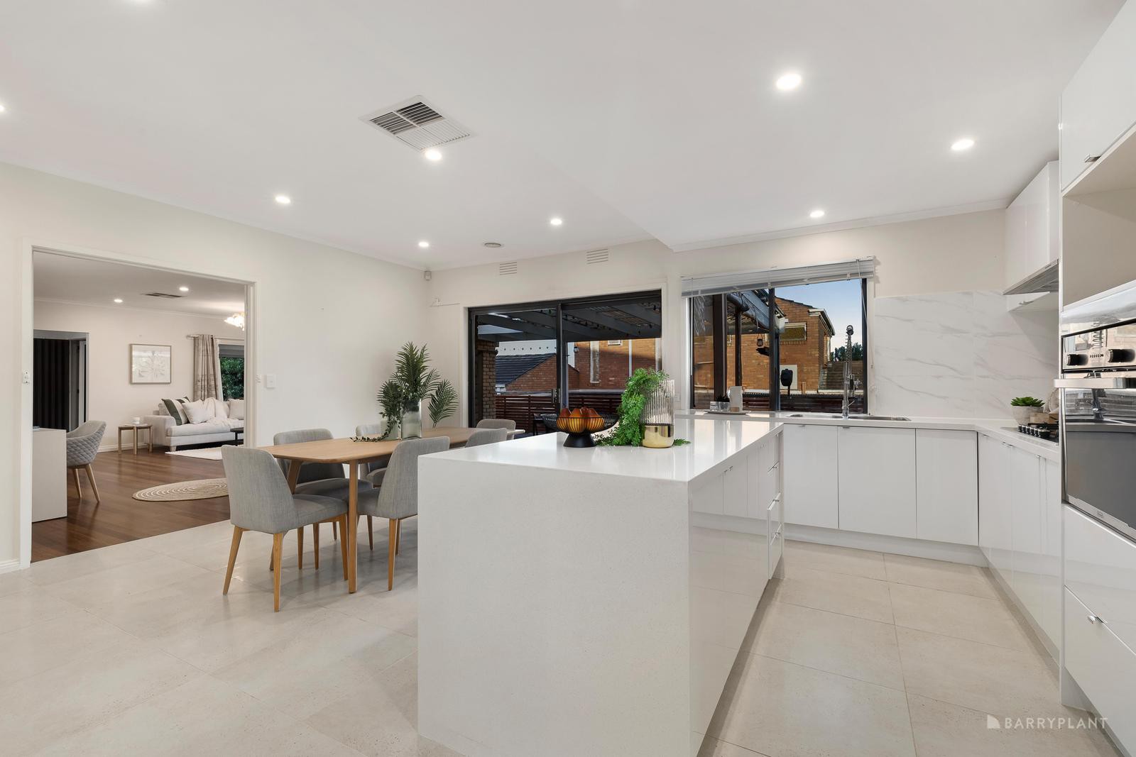 14 Fairbank Crescent, Templestowe Lower, VIC 3107, Templestowe Lower - Thumbnail 4