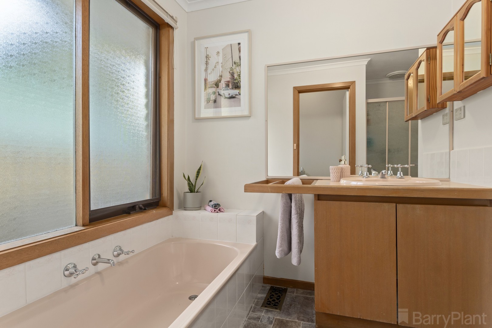 14 Fairview AvenueRingwood East, VIC 3135, Ringwood East - Thumbnail 8