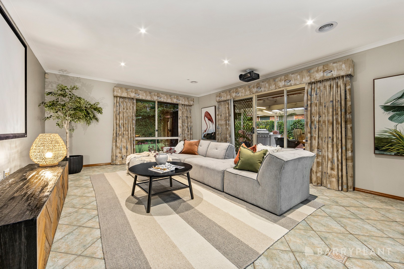 14 Fernhill Drive, Dingley Village, VIC 3172, Dingley Village - Thumbnail 5
