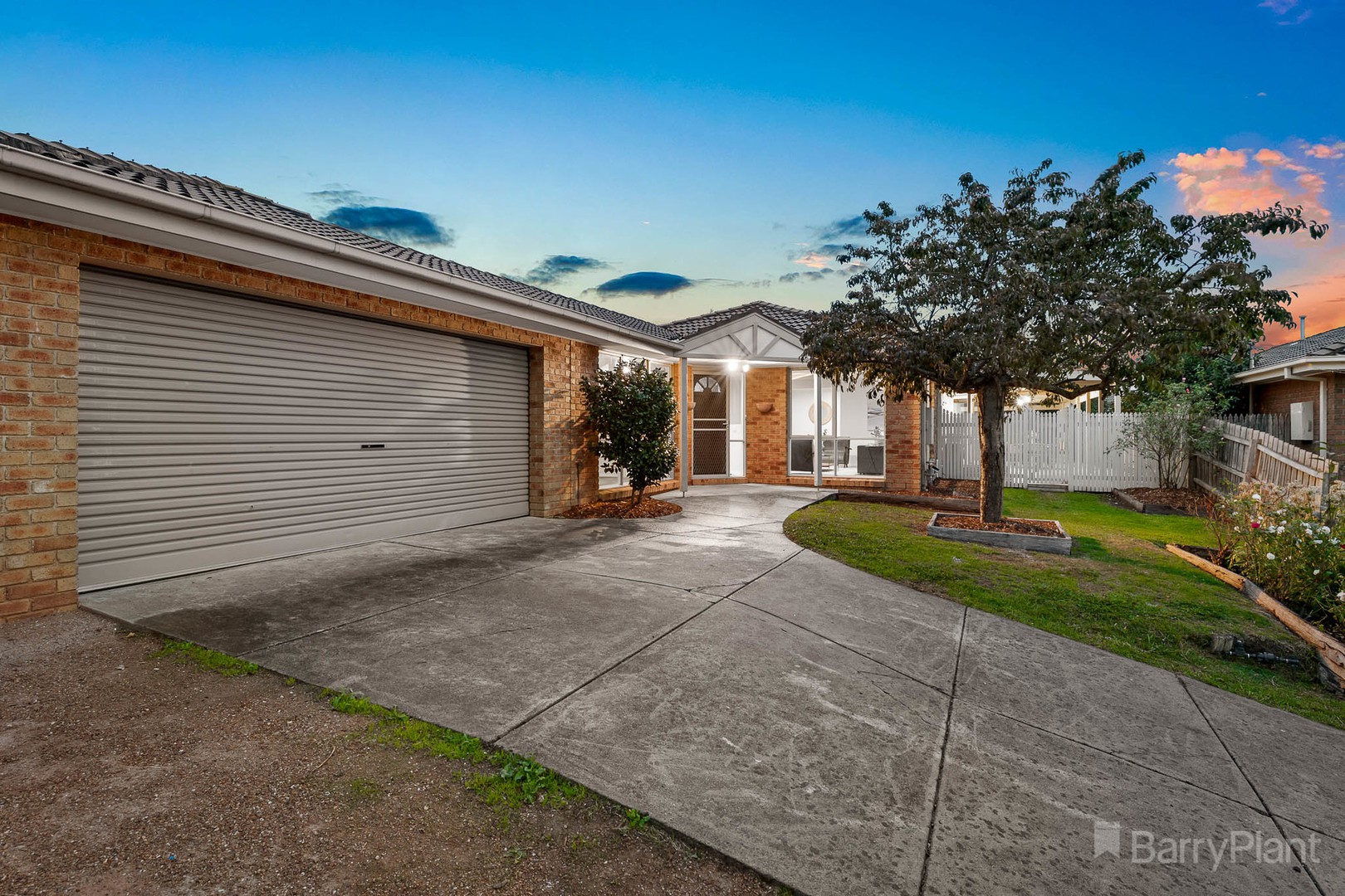 14 Francine Court, Narre Warren, VIC 3805, Narre Warren - Thumbnail 2