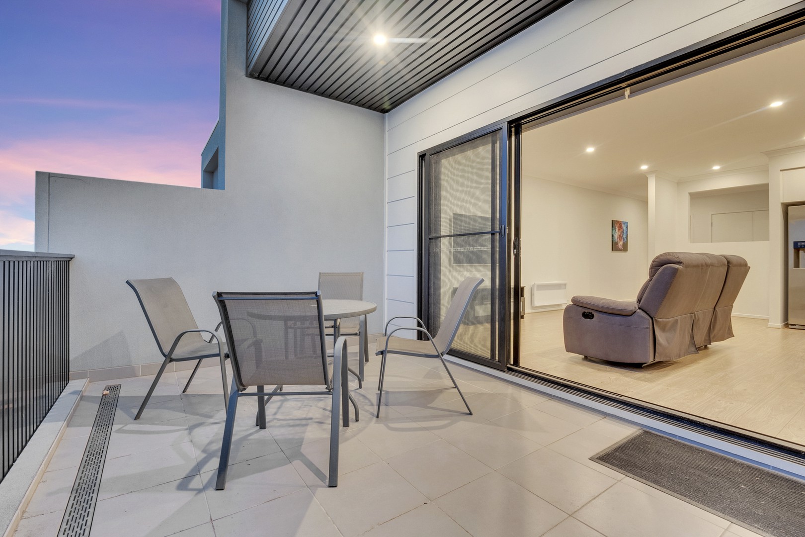 14 Ganges Road, Craigieburn, VIC 3064, Craigieburn - Thumbnail 3