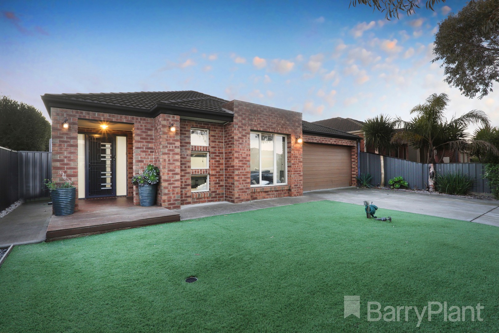 14 Gippsland Way, Craigieburn, VIC 3064 - Thumbnail 2 - 20/07/2022