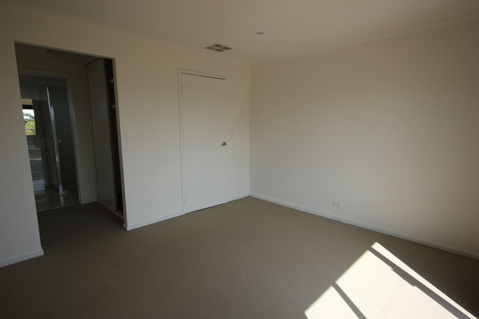 14 Gloucester Street, Grovedale, VIC 3216, Grovedale - Thumbnail 8