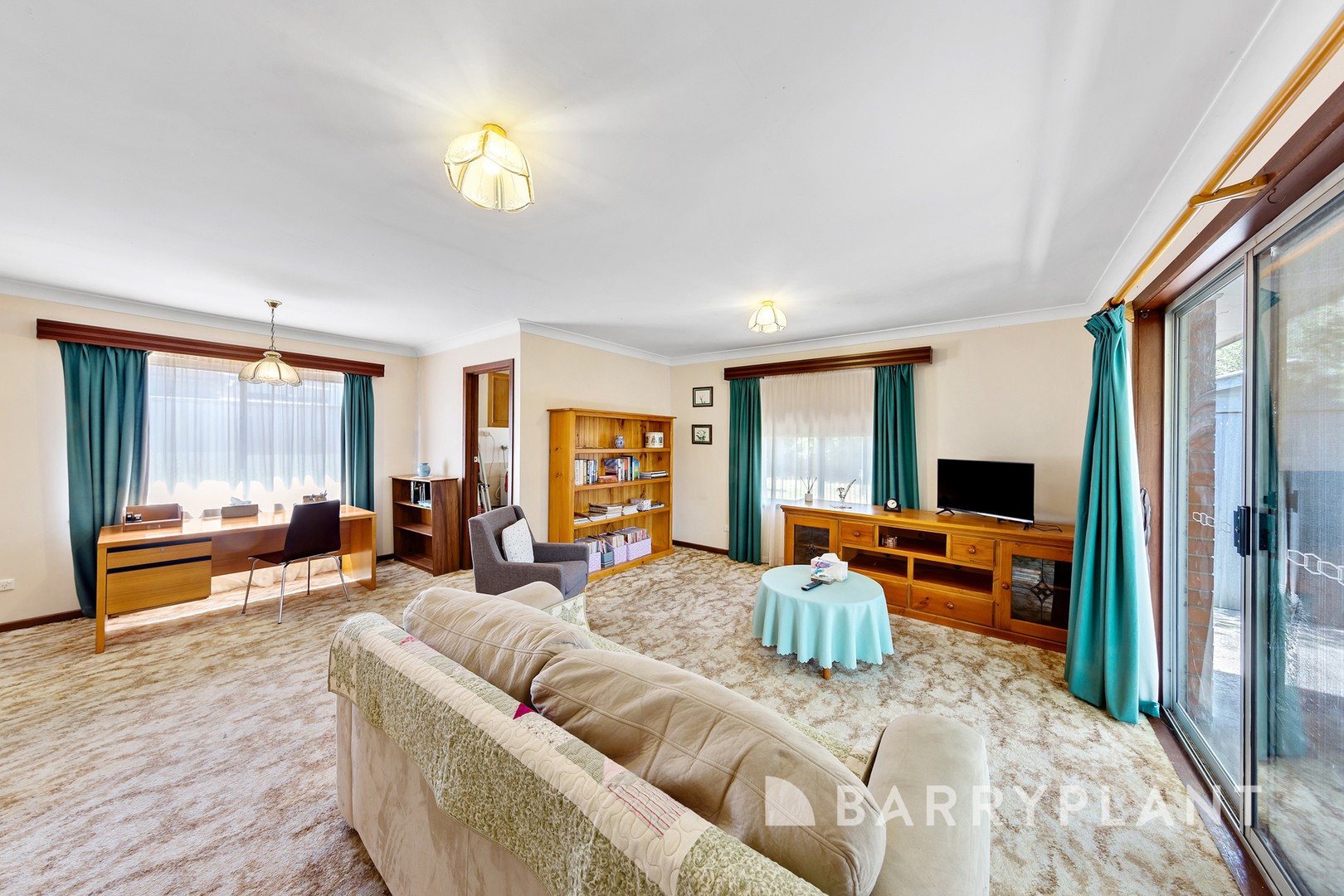 14 Glyndon Avenue, St Albans, VIC 3021, St Albans - Thumbnail 4