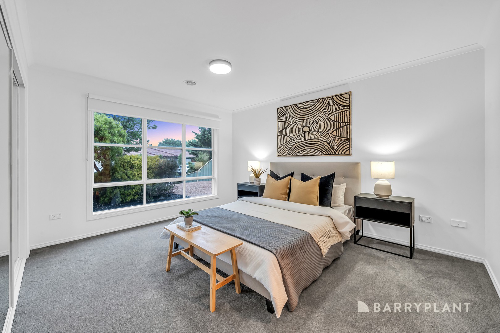 14 Grassmere Road, Point Cook, VIC 3030, Point Cook - Thumbnail 3