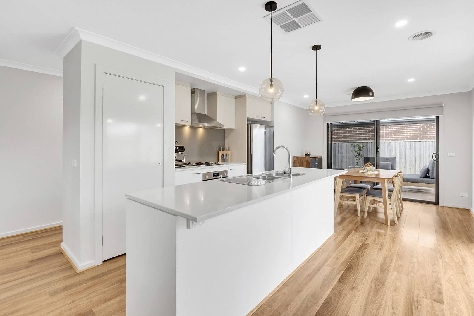 14 Greaves Crescent, Kalkallo, VIC 3064, Kalkallo - Thumbnail 3
