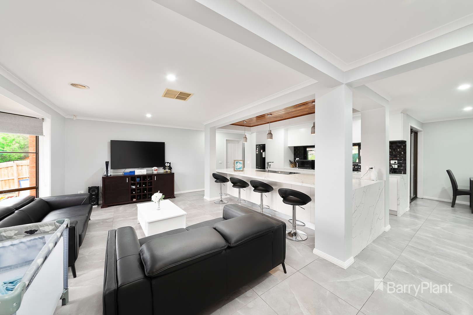 14 Green Valley Grove, Meadow Heights, VIC 3048, Meadow Heights - Thumbnail 7