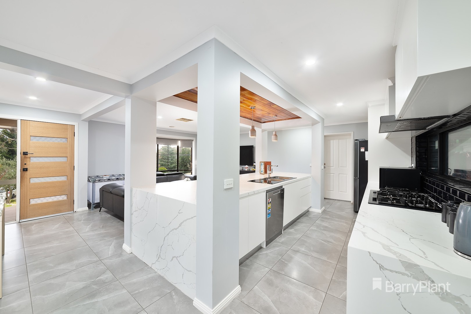 14 Green Valley Grove, Meadow Heights, VIC 3048, Meadow Heights - Thumbnail 8