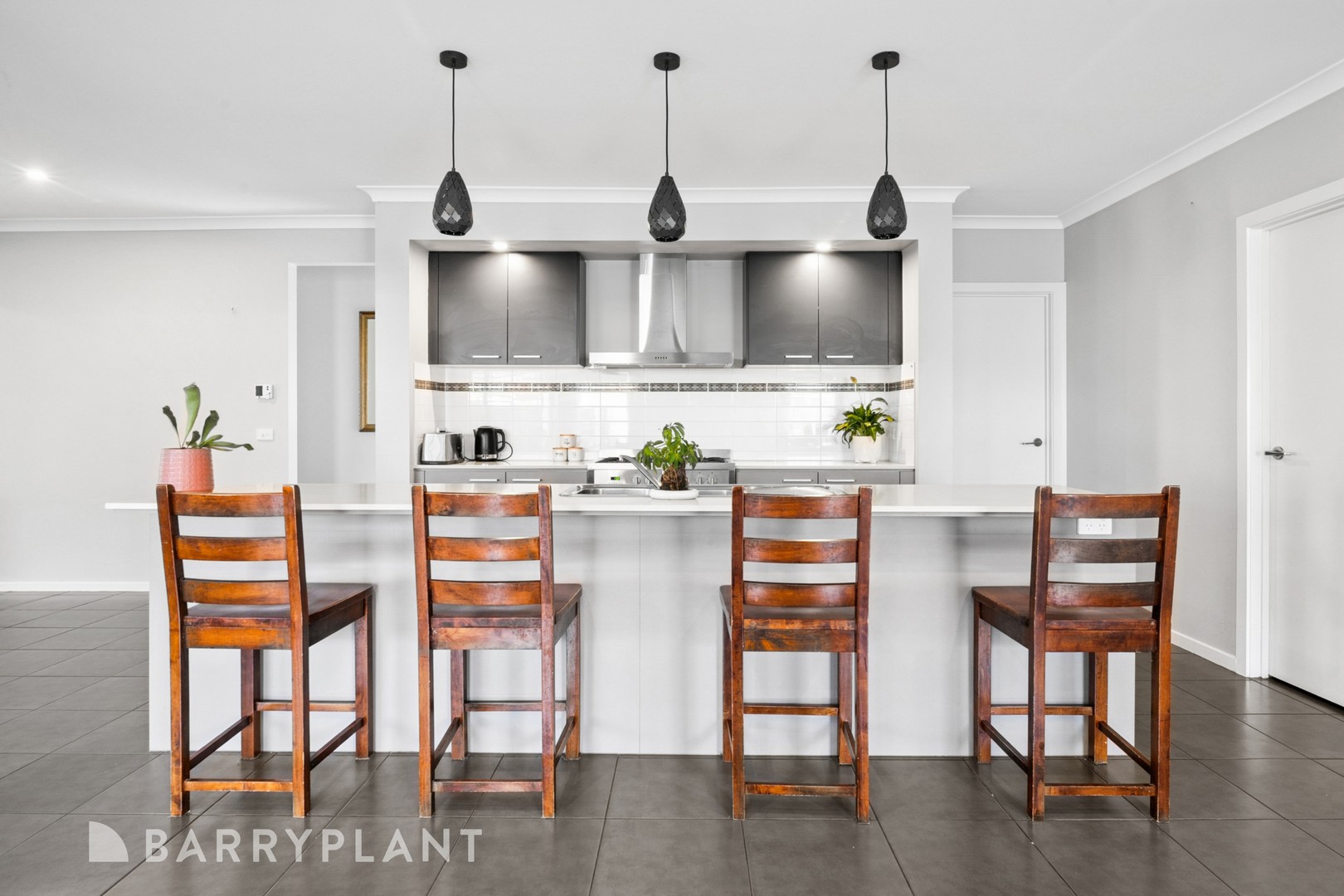 14 Greenvale Ave, Wallan, VIC 3756 - Thumbnail 2 - 11/08/2025