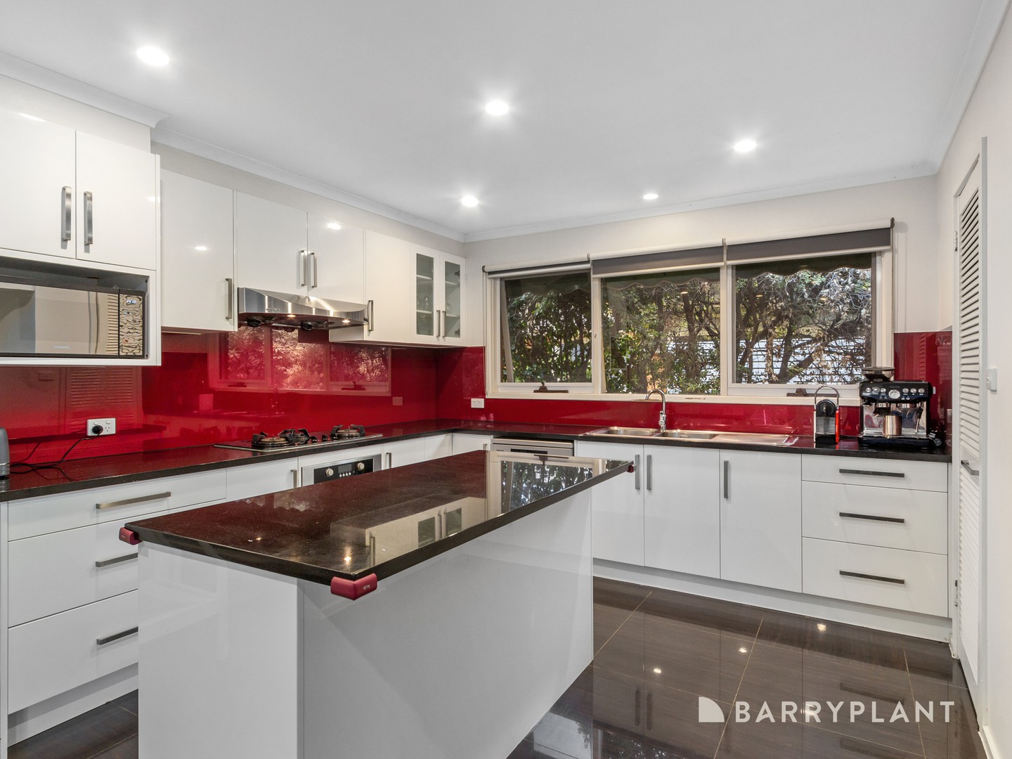 14 Haidah Place, Wantirna South, VIC 3152, Wantirna South - Thumbnail 3