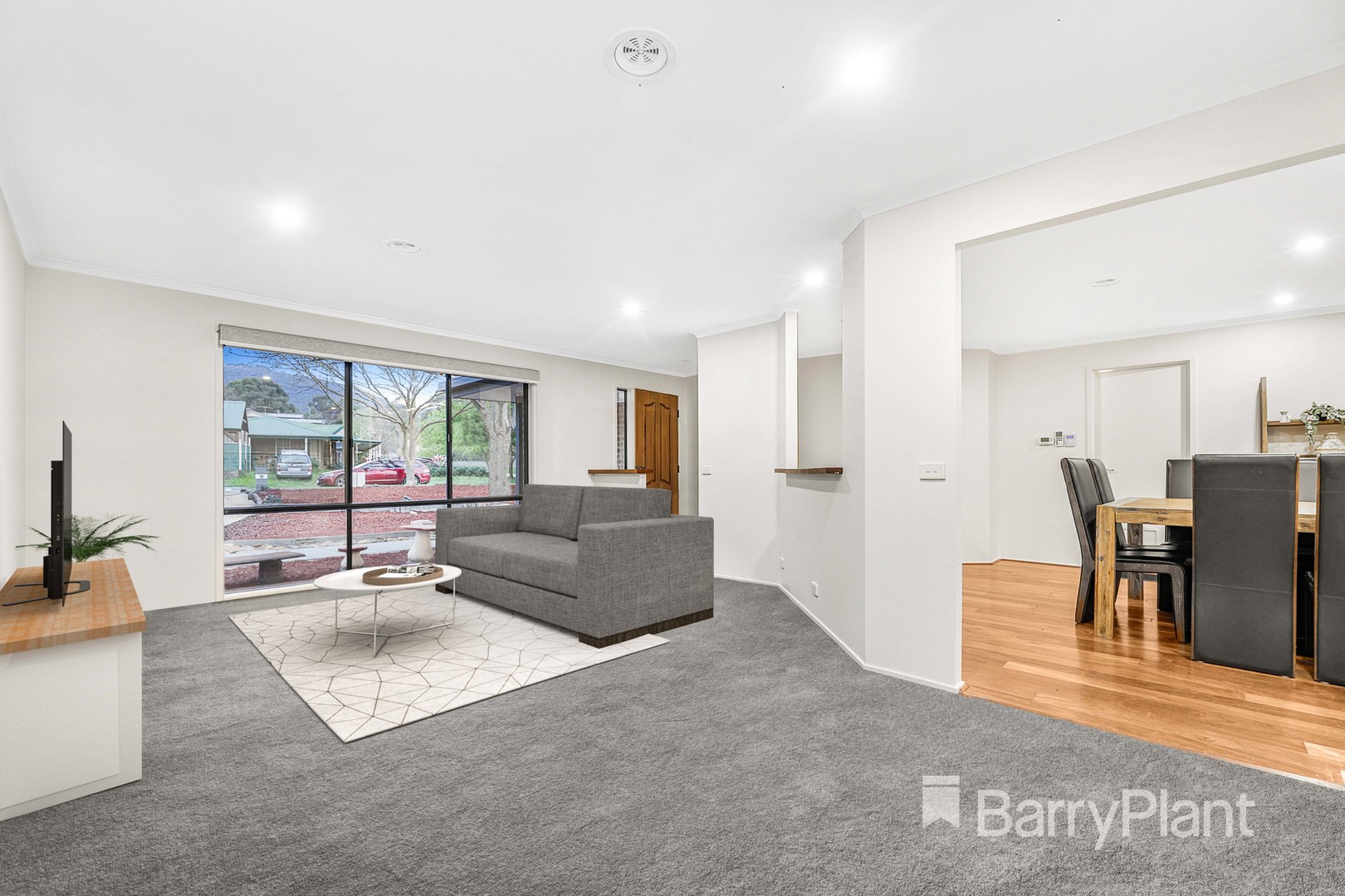 14 Handasyde Avenue, Kilsyth South, VIC 3137, Kilsyth South - Thumbnail 3