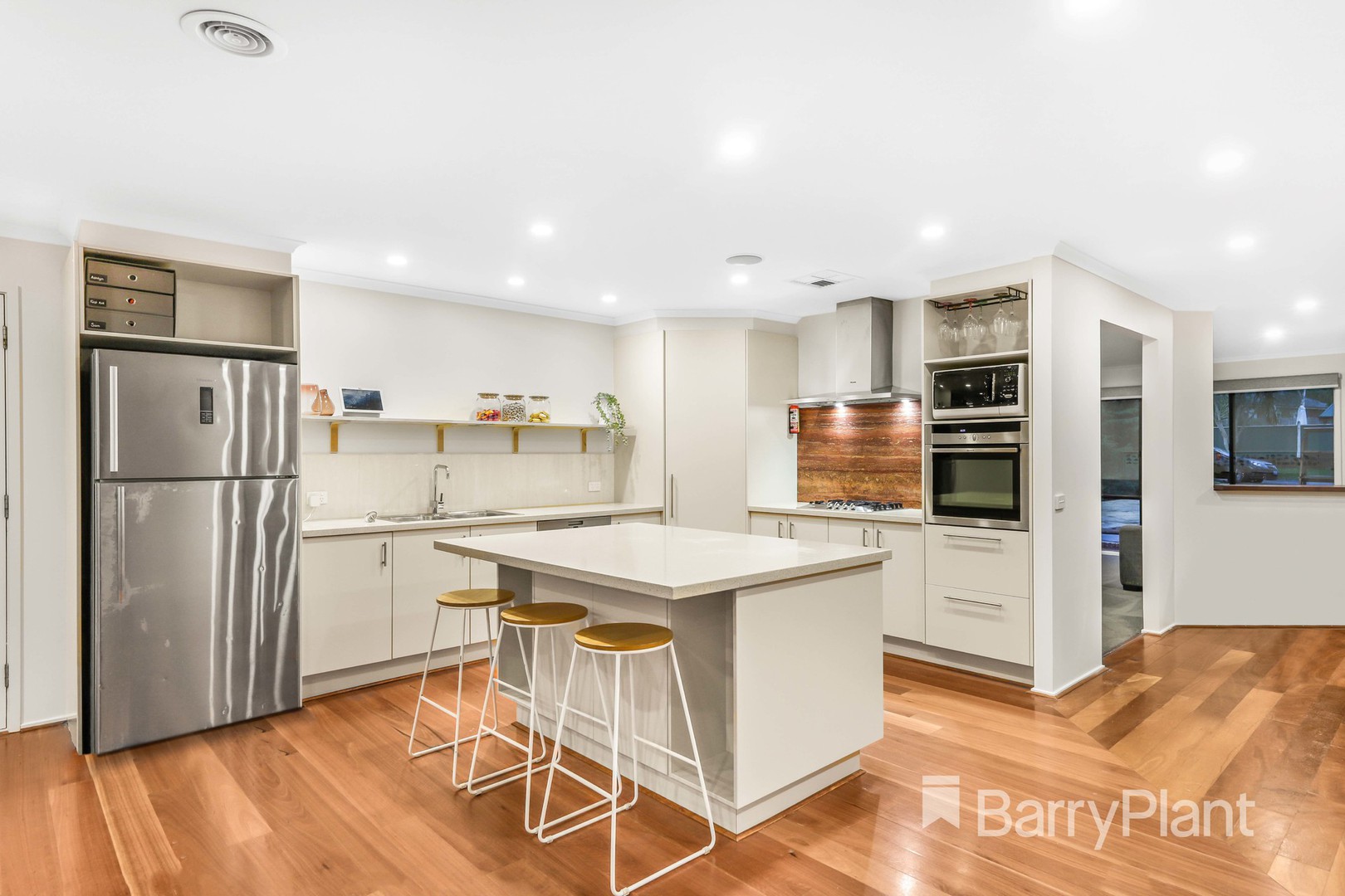 14 Handasyde Avenue, Kilsyth South, VIC 3137, Kilsyth South - Thumbnail 4