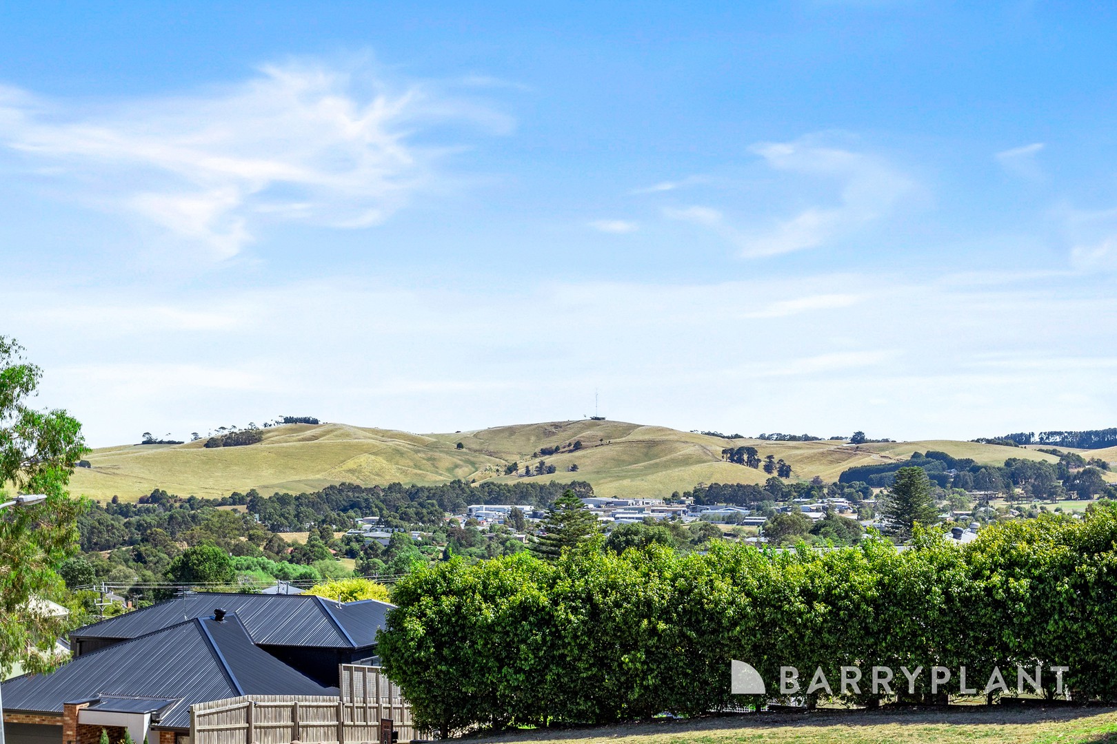 14 Hannah Rise Crescent, Korumburra, VIC 3950 - Thumbnail 2 - 09/07/2026