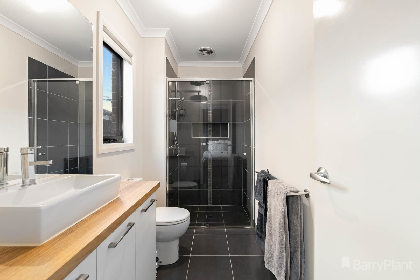 14 Harmony Place, Officer, VIC 3809, Officer - Thumbnail 3