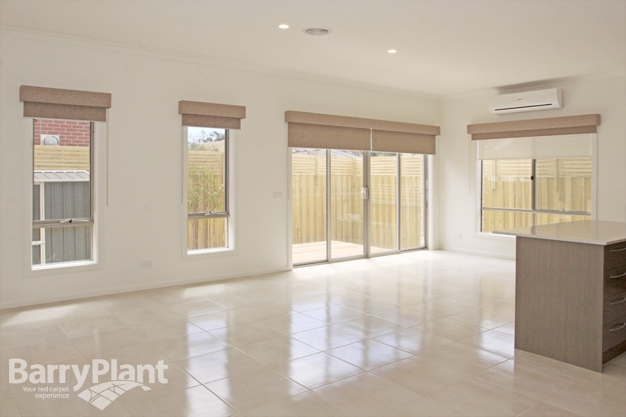 14 Harrison Street, Dromana, VIC 3936, Dromana - Thumbnail 2