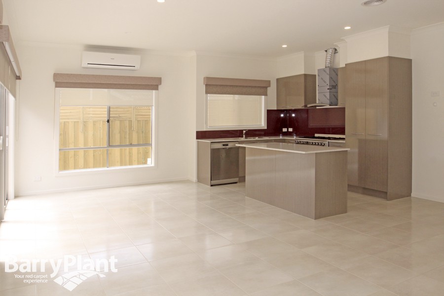 14 Harrison Street, Dromana, VIC 3936, Dromana - Thumbnail 6