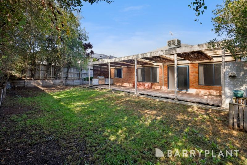 14 Haverbrack Dr, Berwick, VIC 3806, Berwick - Thumbnail 7
