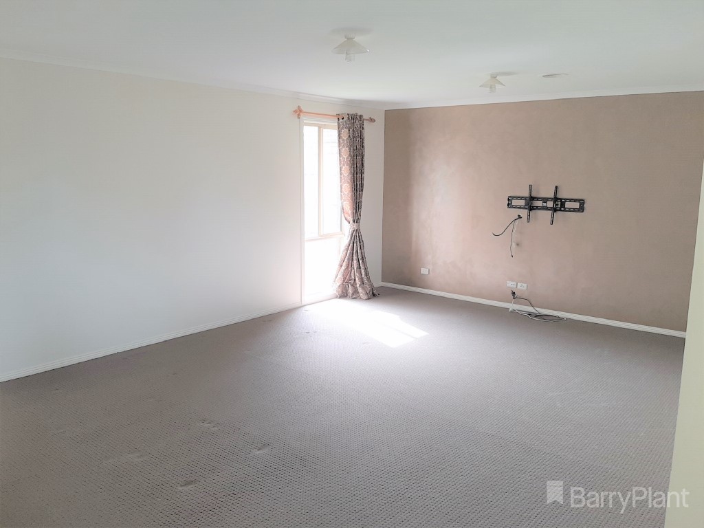 14 Hayes Court, Pakenham, VIC 3810, Pakenham - Thumbnail 6