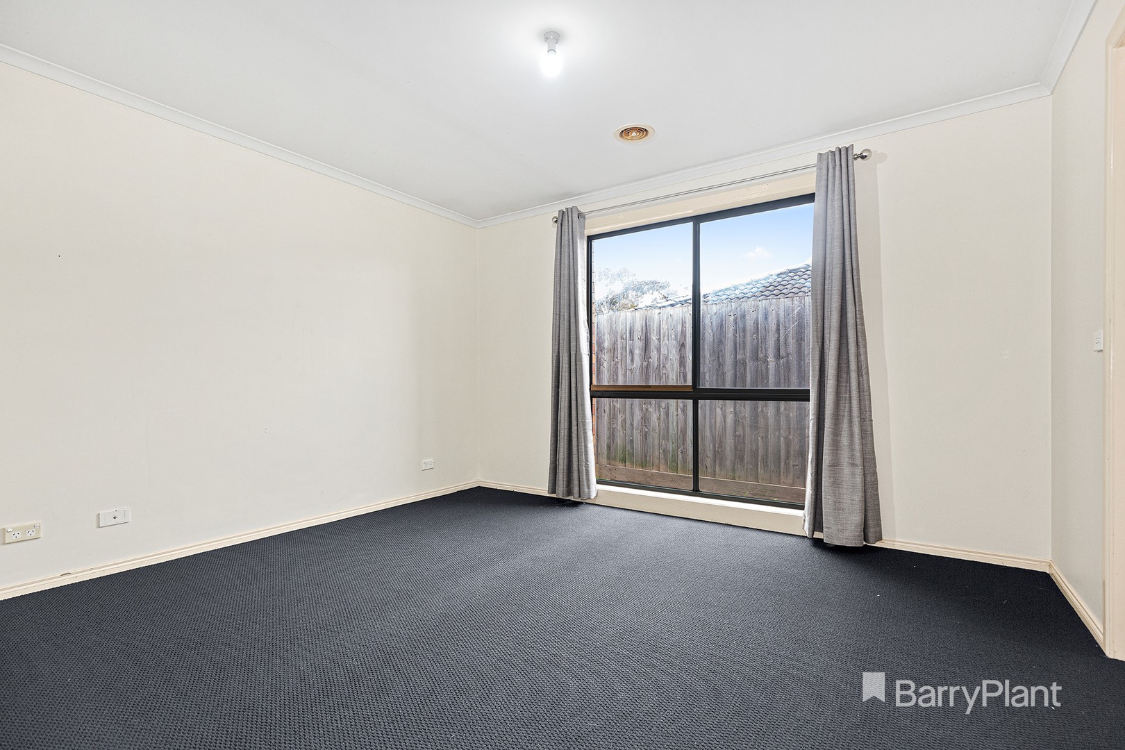 14 Heidi Court, Pakenham, VIC 3810, Pakenham - Thumbnail 4