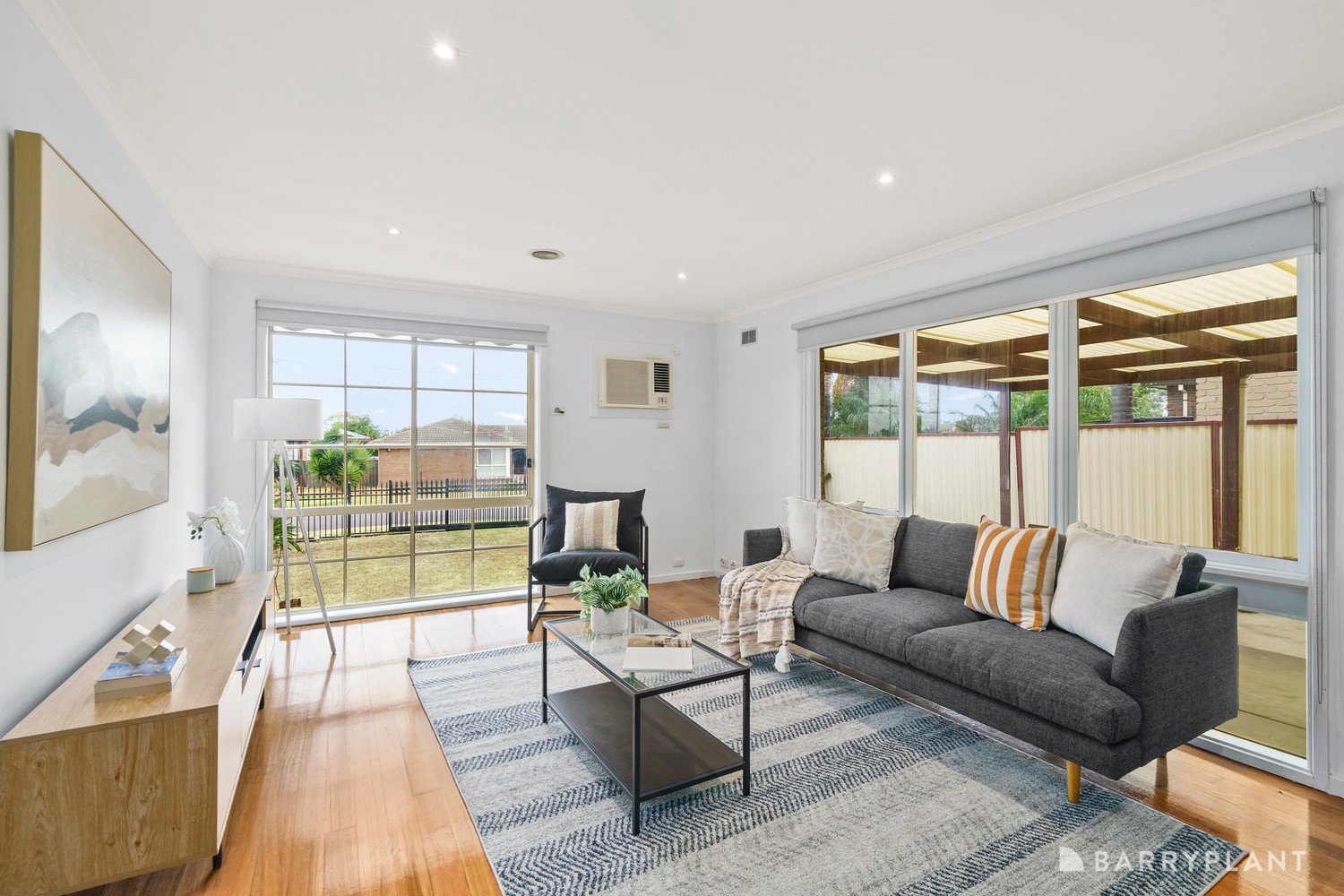 14 Highcombe Crescent, St Albans, VIC 3021 - Thumbnail 2 - 14/03/2025