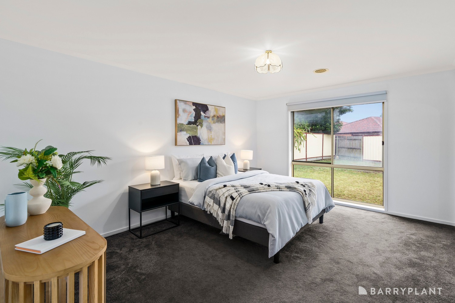 14 Highcombe Crescent, St Albans, VIC 3021, St Albans - Thumbnail 5