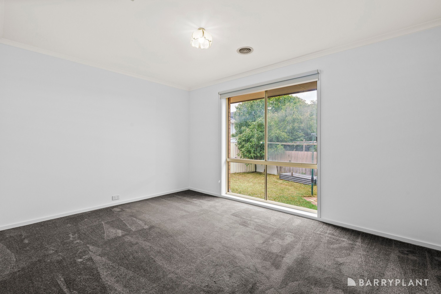 14 Highcombe Crescent, St Albans, VIC 3021, St Albans - Thumbnail 6