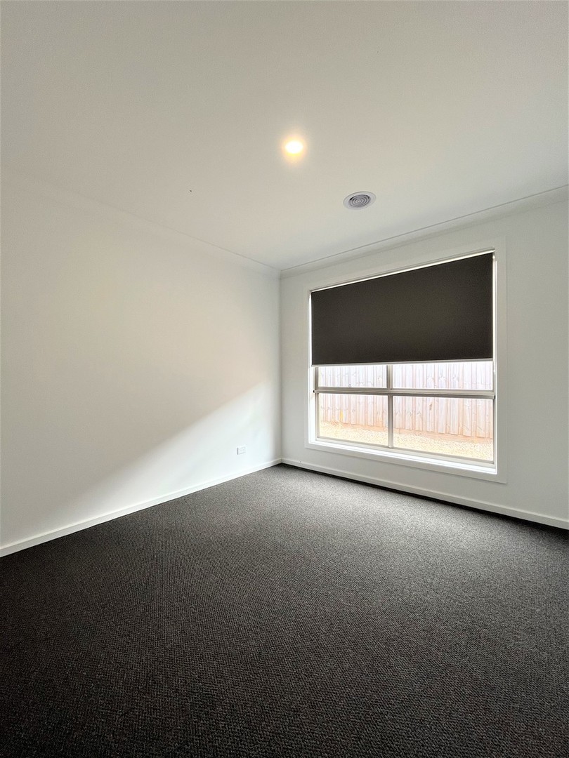 14 Hilda Drive, Brookfield, VIC 3338, Brookfield - Thumbnail 3