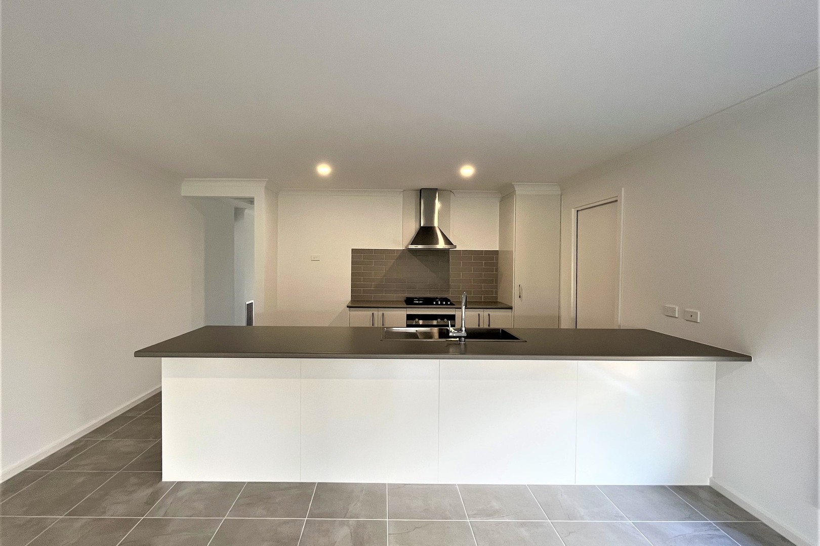 14 Hilda Drive, Brookfield, VIC 3338, Brookfield - Thumbnail 7