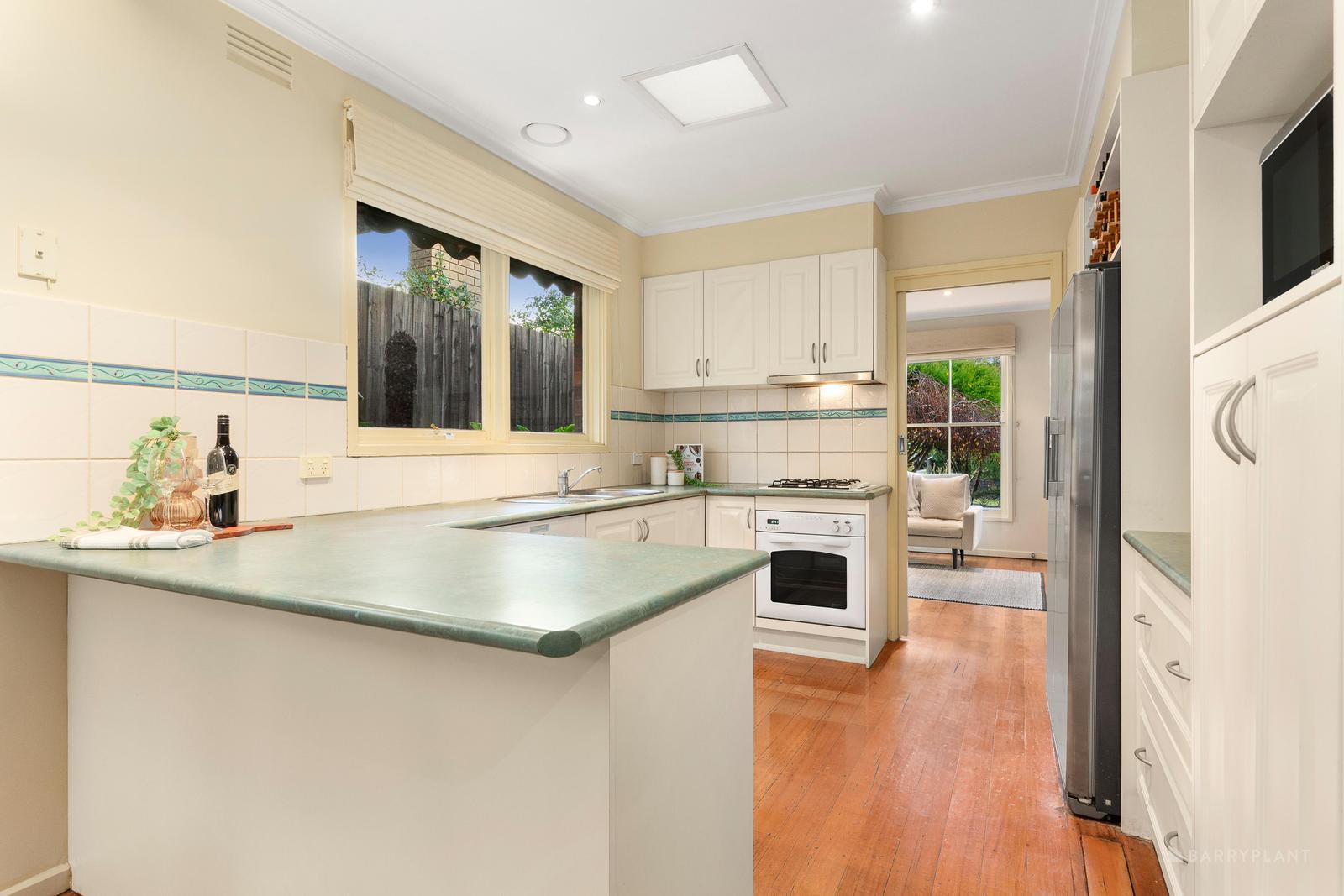 14 Hill View Parade, Templestowe Lower, VIC 3107, Templestowe Lower - Thumbnail 4