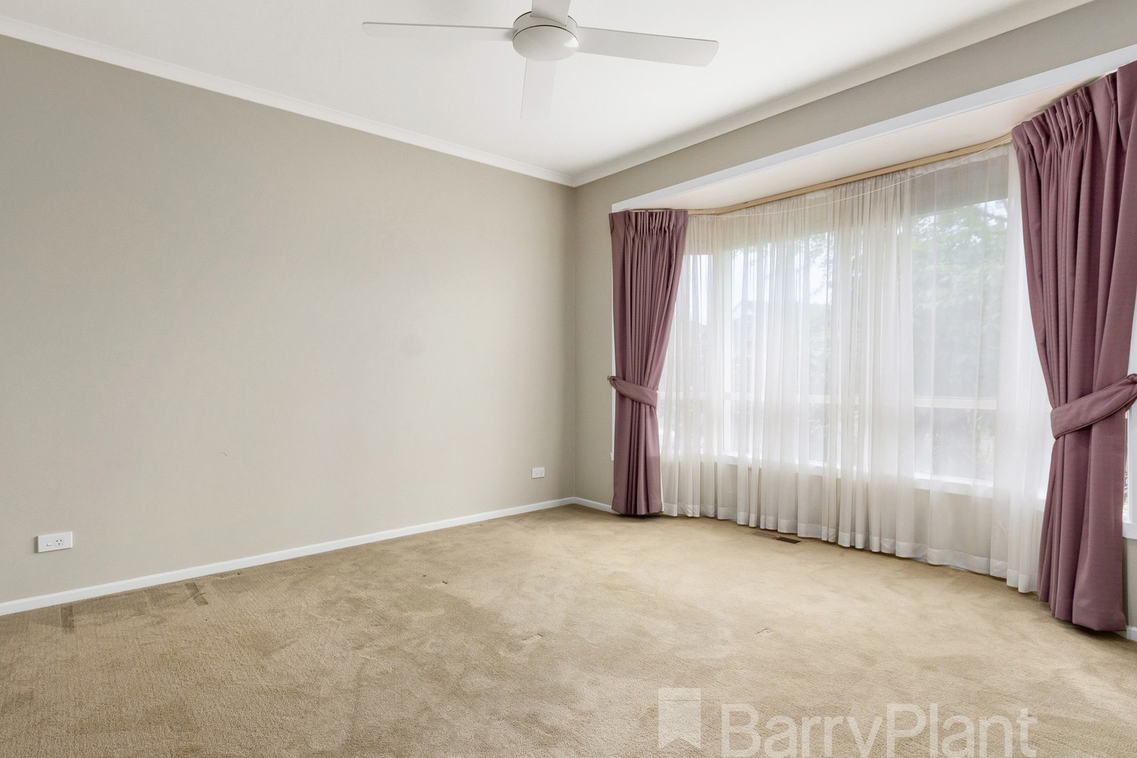 14 Hillrise Crescent, Chirnside Park, VIC 3116, Chirnside Park - Thumbnail 4
