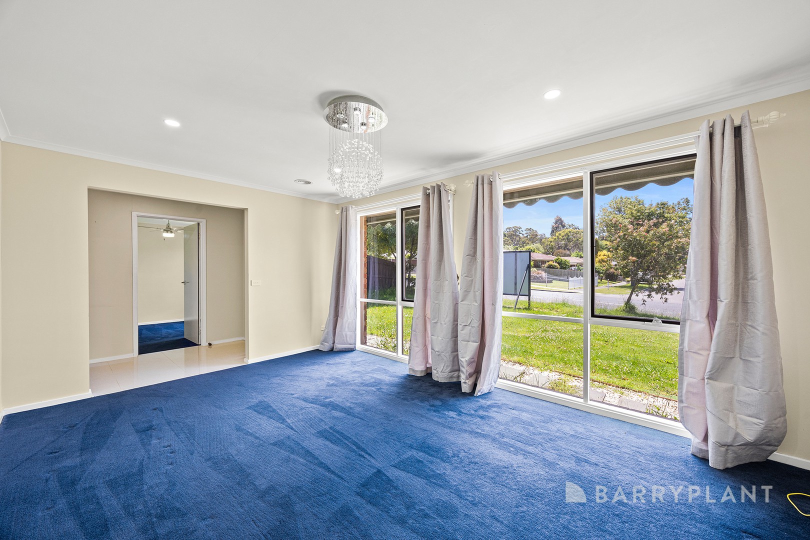 14 Irving Road, Pakenham, VIC 3810, Pakenham - Thumbnail 4