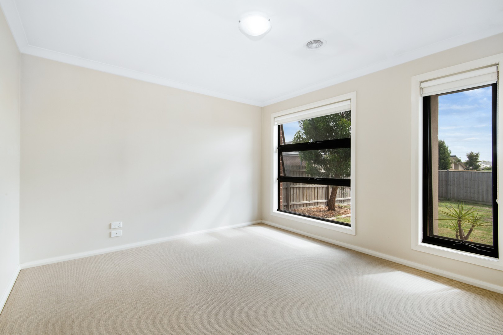 14 Jacana Way, Armstrong Creek, VIC 3217, Armstrong Creek - Thumbnail 4