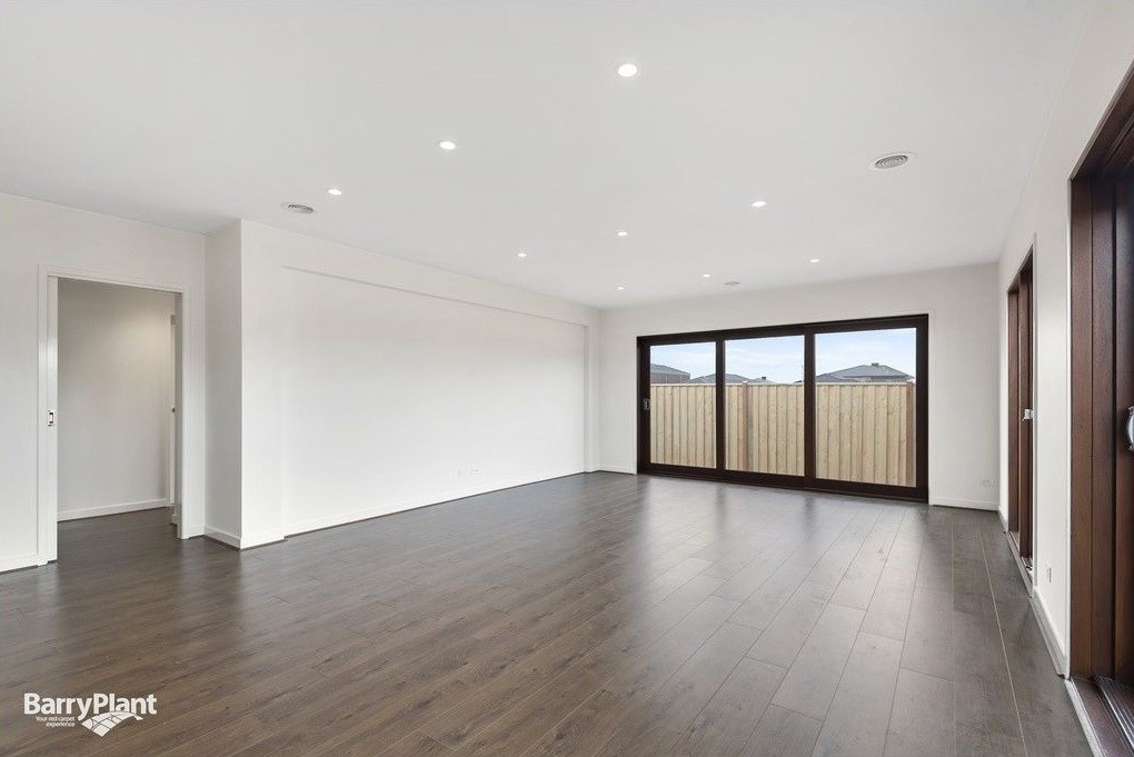 14 Jamaica Street, Point Cook, VIC 3030, Point Cook - Thumbnail 6